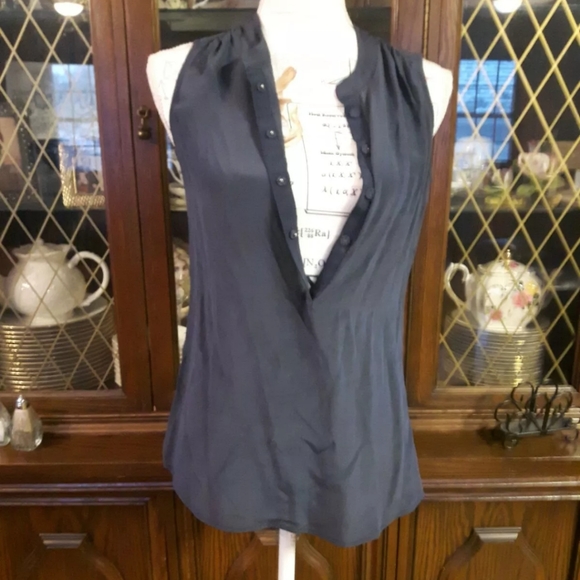 Banana Republic size 0 Navy Blue 100% silk blouse - Picture 8 of 14